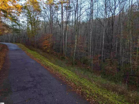 000 Sweet Gum Valley Rd, Travelers Rest, SC 29690