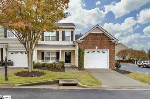 100 Pine Walk Dr, Greenville, SC 29615
