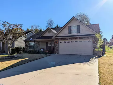 164 Heritage Creek Dr, Boiling Springs, SC 29316