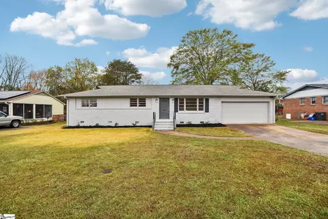 404 Berea Forest Cir, Greenville, SC 29617
