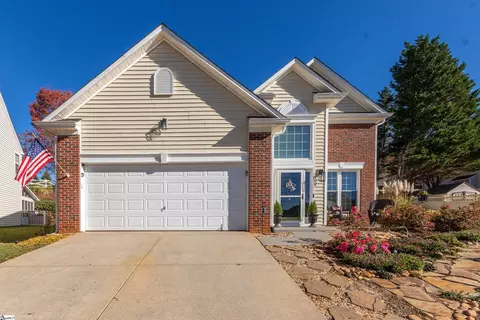 4 War Admiral Way, Greenville, SC 29617