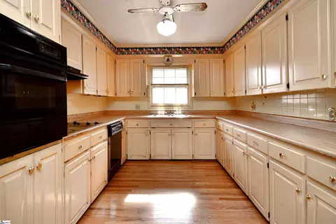 Kitchen - 106 Baker Ct, Easley, SC 29640 photo 1 of 4