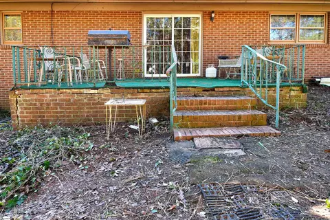 Exterior - 106 Baker Ct, Easley, SC 29640 photo 7 of 10