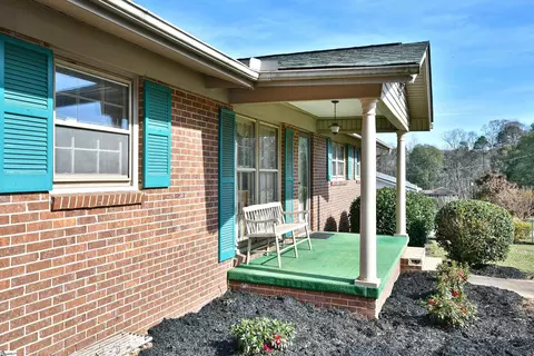 Exterior - 106 Baker Ct, Easley, SC 29640 photo 2 of 10