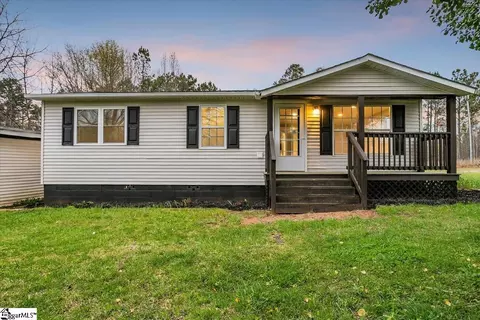 2216 Ekom Beach Rd, Laurens, SC 29360