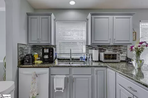 140 Colonial Dr, Greer, SC 29651 photo 21