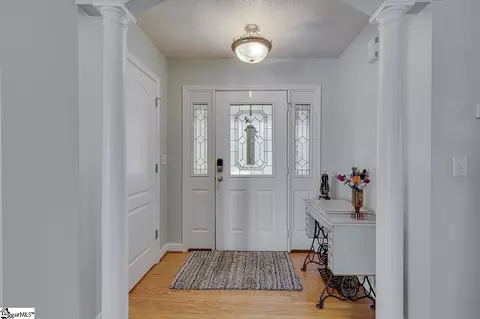 140 Colonial Dr, Greer, SC 29651 photo 10