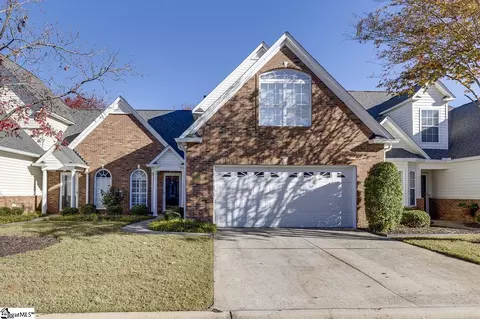 302 Ivystone Dr, Greenville, SC 29615
