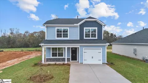 114 Southern Magnolia Ln, Laurens, SC 29360