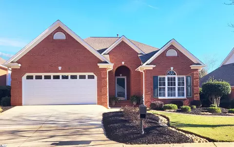 6 Foxfield Way, Greer, SC 29651