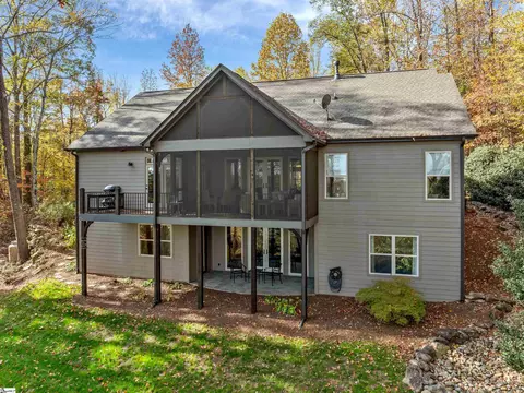 Exterior - 25 Angleblade Rd, Landrum, SC 29356 photo 4 of 8