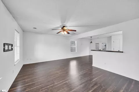 327 Hampton Ridge Dr, Greer, SC 29651 photo 6