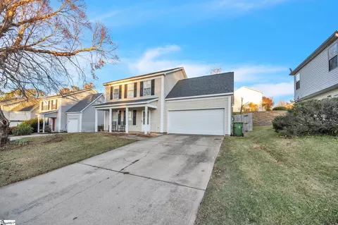 327 Hampton Ridge Dr, Greer, SC 29651 photo 3