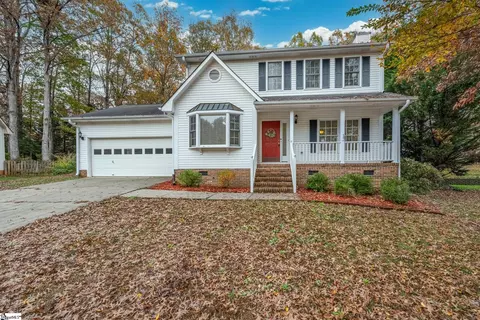 27 Staffordshire Way, Simpsonville, SC 29681