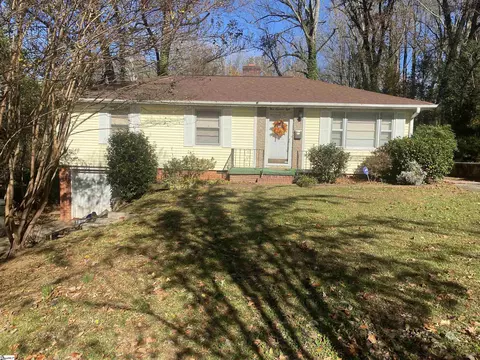 308 Dupont Dr, Greenville, SC 29607