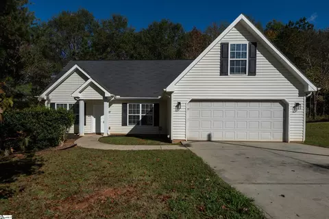 327 Sprucewood Ct, Greer, SC 29651