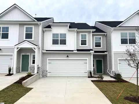 1505 Yellowwood Ct, Reidville, SC 29375