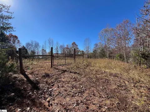 1410 E Broad St, Iva, SC 29655 photo 9