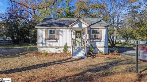 25 Cuttino Cir, Greenville, SC 29609