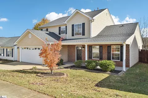 Exterior - 12 Seaside Ln, Greer, SC 29650 photo 2 of 6