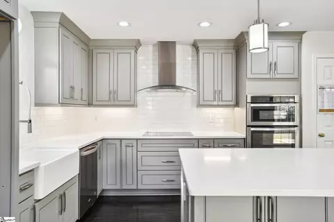 Kitchen - 12 Seaside Ln, Greer, SC 29650 photo 3 of 3
