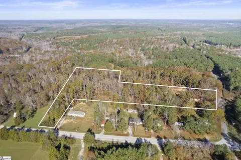 155 Grace Chapel Rd, Enoree, SC 29335