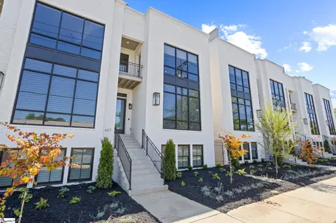 607 Arlington Ave, Greenville, SC 29601