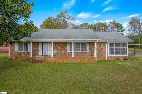 1787 Fews Chapel Rd, Greer, SC 29651