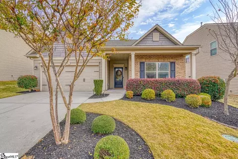 201 Penrith Ct, Simpsonville, SC 29681