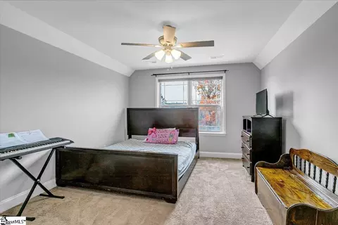 Bedroom - 212 Willowgreen Way, Greer, SC 29651 photo 4 of 4