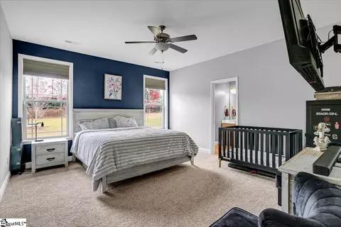 Bedroom - 212 Willowgreen Way, Greer, SC 29651 photo 3 of 4