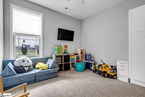 Bedroom - 212 Willowgreen Way, Greer, SC 29651 photo 2 of 4