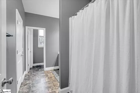 Entry Way - 212 Willowgreen Way, Greer, SC 29651 photo 3 of 4