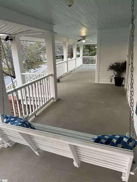 Exterior - 40 Smith St, Ware Shoals, SC 29692 photo 6 of 7
