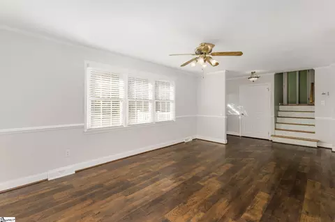 Living - 5 Latimer St, Honea Path, SC 29654 photo 2 of 4