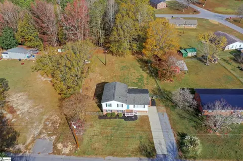 View/Area - 5 Latimer St, Honea Path, SC 29654 photo 3 of 5