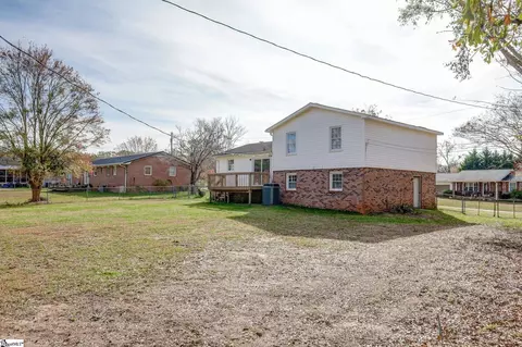 Exterior - 5 Latimer St, Honea Path, SC 29654 photo 2 of 7