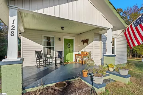128 Mahaffey St, Belton, SC 29627