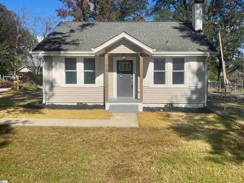 105 Duncan Ave, Greer, SC 29651