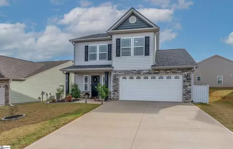 625 Parkway Village Rd, Boiling Springs, SC 29316
