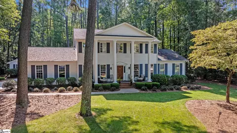2 Pine Valley Ct, Spartanburg, SC 29306