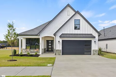 101 Wickers Ln, Clemson, SC 29631