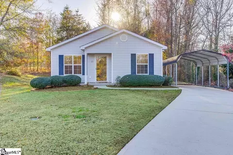 11 Plum Tree Ct, Taylors, SC 29687