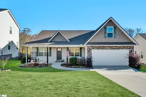 125 Lyman Lake Rd, Lyman, SC 29365