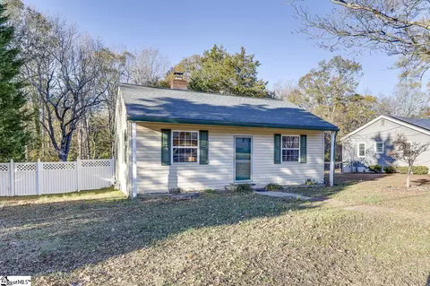 231 Perry Ave, Simpsonville, SC 29681