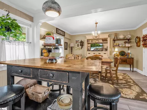 Dining - 305 Meadowlark Dr, Tryon, NC 28782 photo 2 of 5