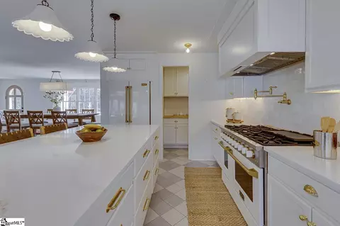 Kitchen - 205 Hammett Rd, Greer, SC 29650 photo 3 of 4