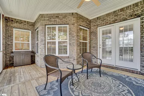 Exterior - 4 Barnstable Ct, Greer, SC 29650 photo 6 of 9