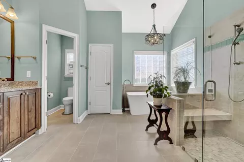 Bath - 4 Barnstable Ct, Greer, SC 29650 photo 1 of 5