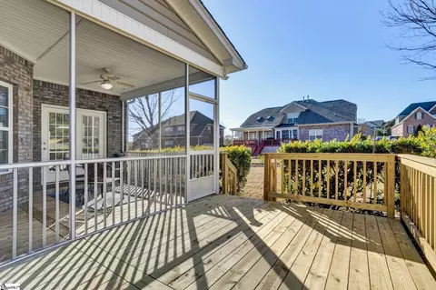 Exterior - 4 Barnstable Ct, Greer, SC 29650 photo 7 of 9